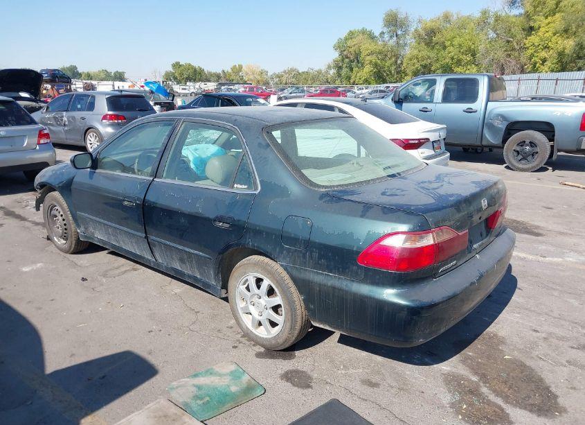 Photo 3 of 1998 Honda Accord EX (VIN 1HGCG667XWA237812)