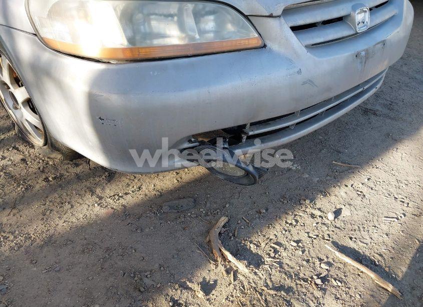 Photo 6 of 2002 Honda Accord 2.3 EX/2.3 SE (VIN 1HGCG66802A040974)