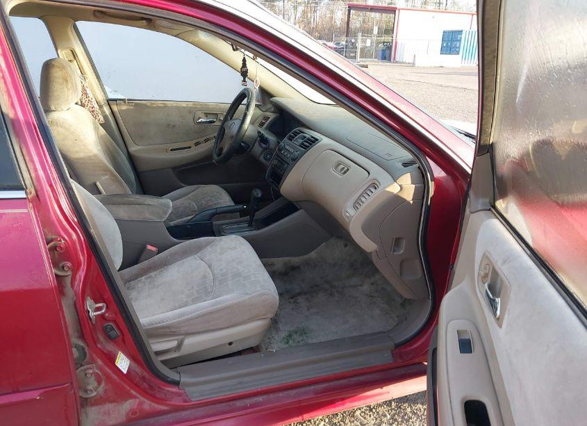 Photo 5 of 2002 Honda Accord 2.3 EX/2.3 SE (VIN 1HGCG66802A055006)