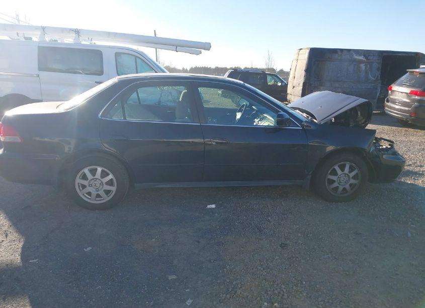 Photo 13 of 2002 Honda Accord 2.3 EX/2.3 SE (VIN 1HGCG66802A114958)