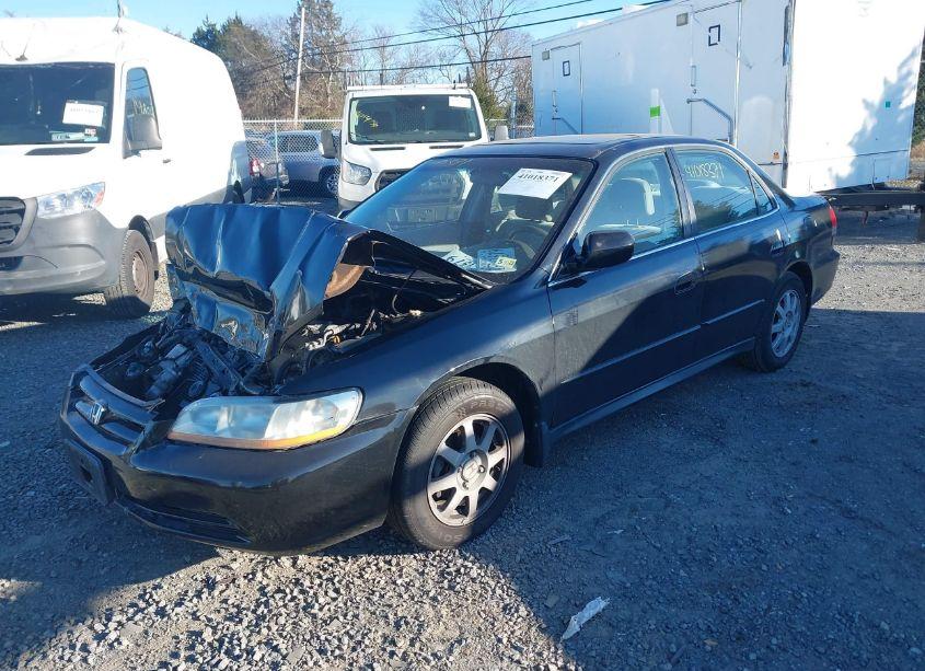 Photo 2 of 2002 Honda Accord 2.3 EX/2.3 SE (VIN 1HGCG66802A114958)