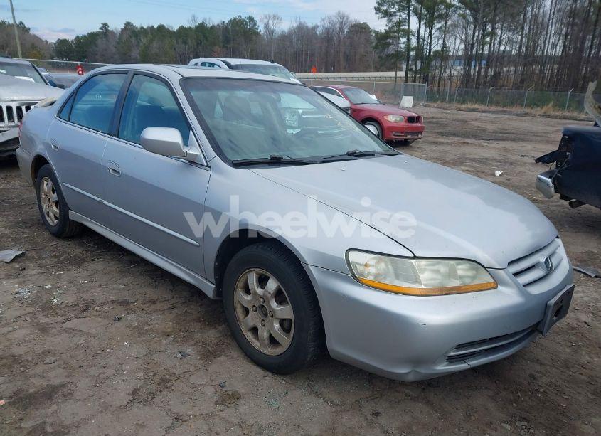 2001 Honda Accord 2.3 EX (VIN 1HGCG66811A076526) main photo