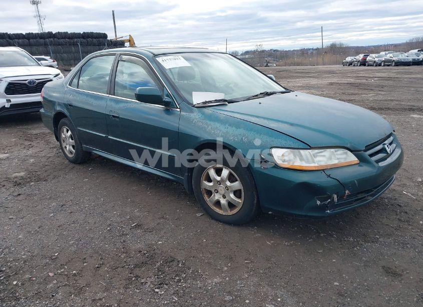 2002 Honda Accord 2.3 EX/2.3 SE (VIN 1HGCG66812A033371) main photo