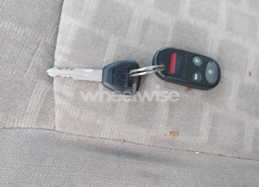 Photo 11 of 2002 Honda Accord 2.3 EX/2.3 SE (VIN 1HGCG66812A033371)