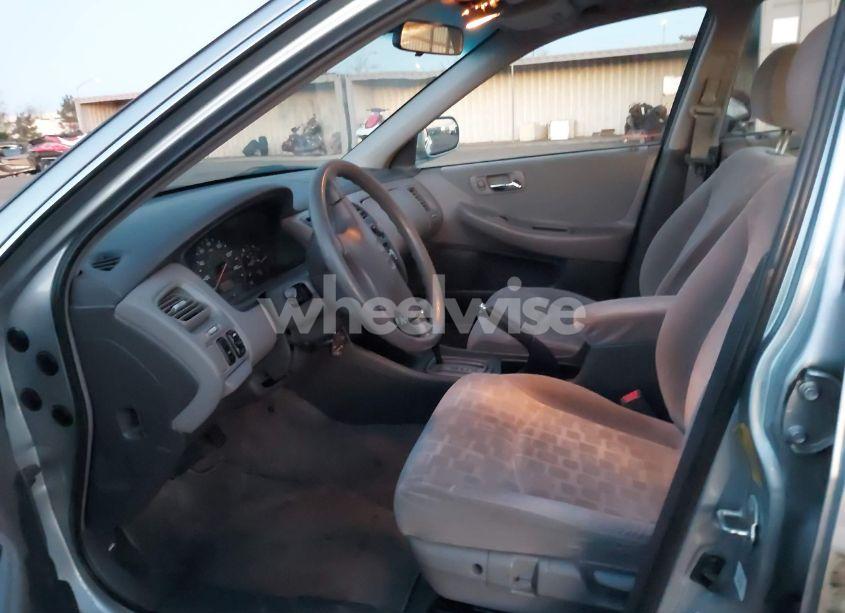 Photo 5 of 2001 Honda Accord 2.3 EX (VIN 1HGCG66821A053398)