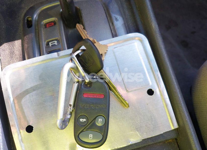 Photo 11 of 2002 Honda Accord 2.3 EX/2.3 SE (VIN 1HGCG66822A084412)