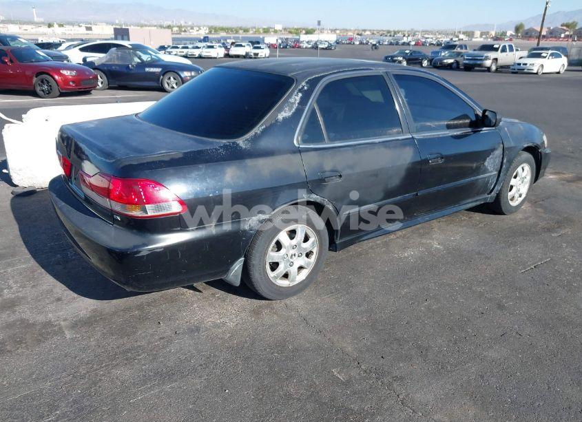 Photo 4 of 2002 Honda Accord 2.3 EX/2.3 SE (VIN 1HGCG66822A084412)
