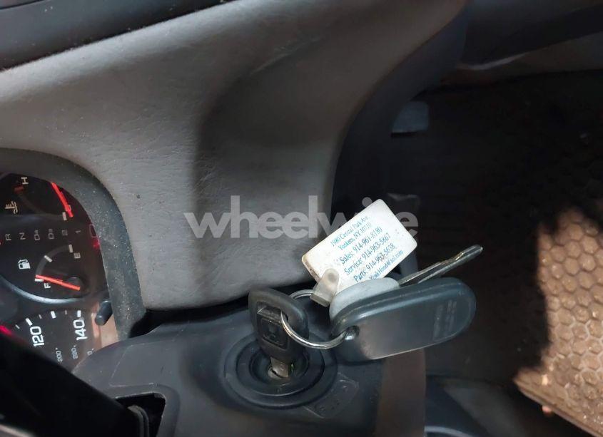 Photo 11 of 2002 Honda Accord 2.3 EX/2.3 SE (VIN 1HGCG66832A063701)