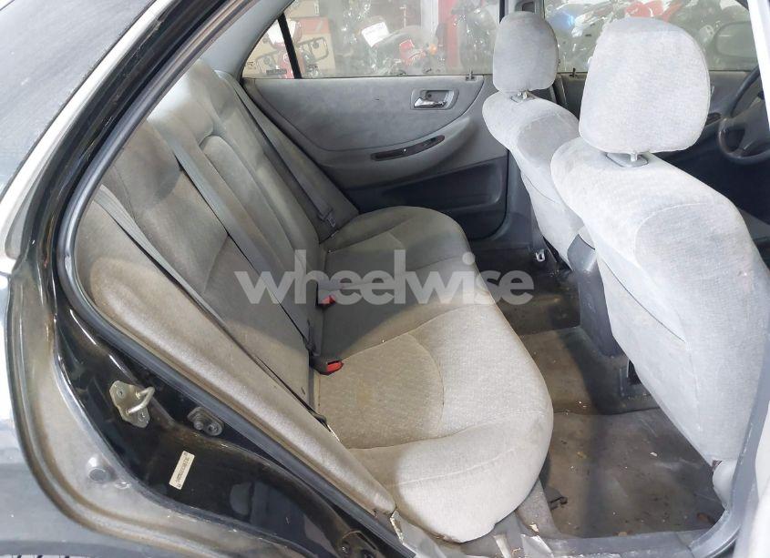 Photo 8 of 2002 Honda Accord 2.3 EX/2.3 SE (VIN 1HGCG66832A063701)