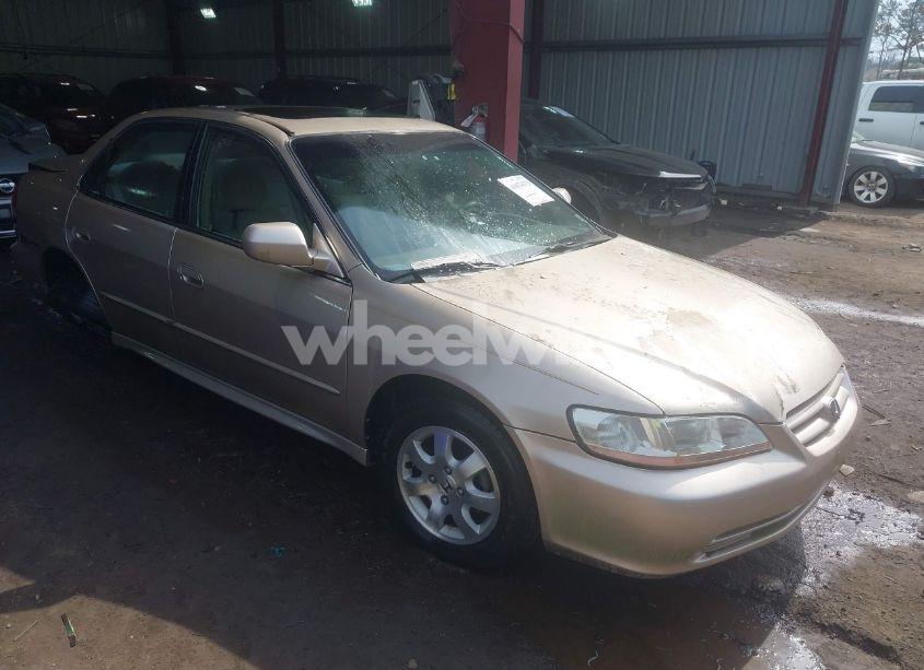 2001 Honda Accord 2.3 EX (VIN 1HGCG66841A084703) main photo
