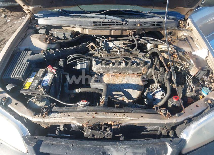 Photo 10 of 2002 Honda Accord 2.3 EX/2.3 SE (VIN 1HGCG66842A039102)