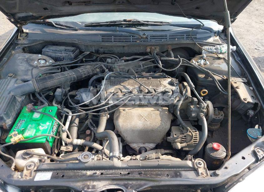 Photo 10 of 2002 Honda Accord 2.3 EX/2.3 SE (VIN 1HGCG66842A120181)