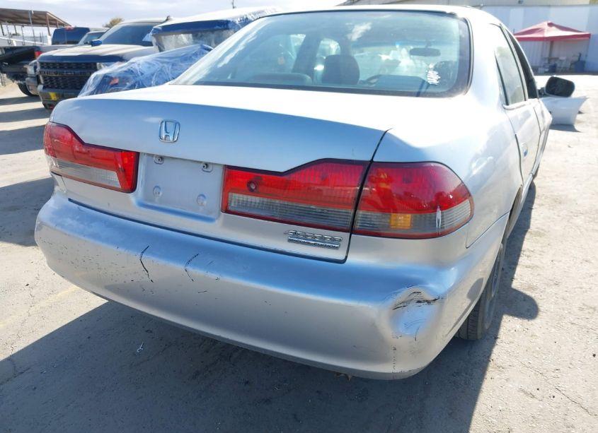 Photo 19 of 2002 Honda Accord 2.3 EX/2.3 SE (VIN 1HGCG66842A166528)