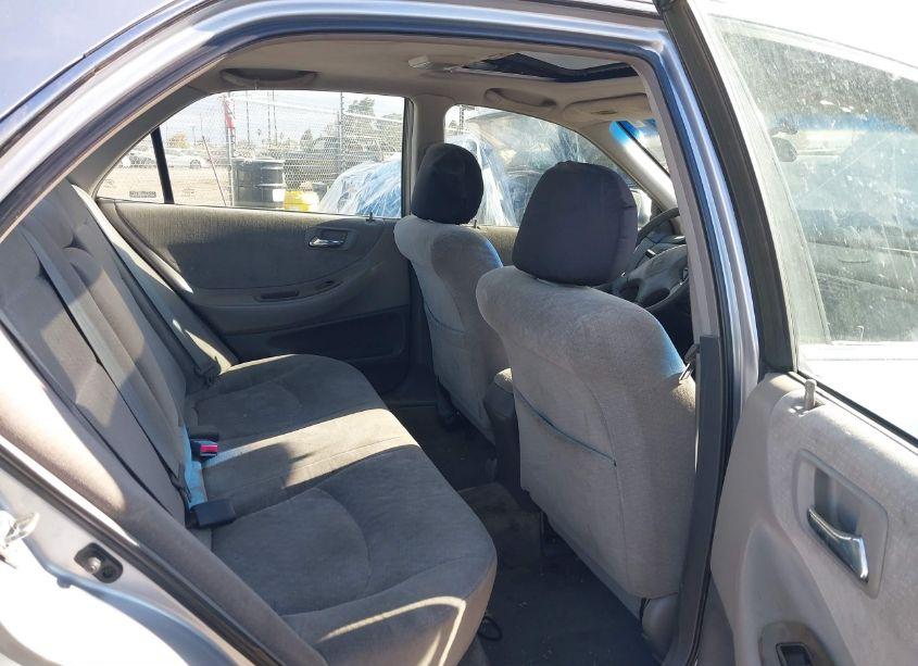 Photo 8 of 2002 Honda Accord 2.3 EX/2.3 SE (VIN 1HGCG66842A166528)