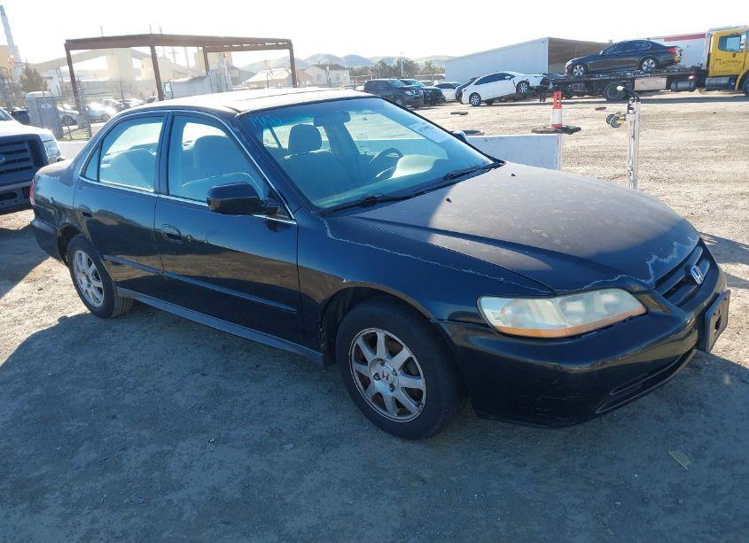 2002 Honda Accord 2.3 EX/2.3 SE (VIN 1HGCG66852A132517) main photo