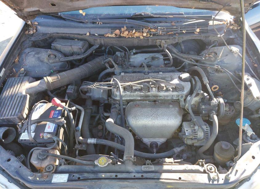 Photo 10 of 2002 Honda Accord 2.3 EX/2.3 SE (VIN 1HGCG66852A132517)