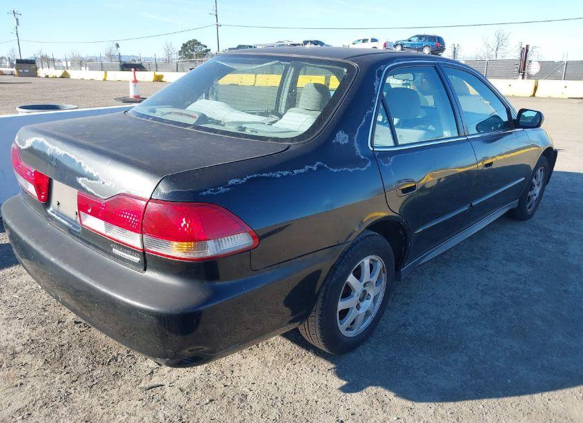 Photo 4 of 2002 Honda Accord 2.3 EX/2.3 SE (VIN 1HGCG66852A132517)