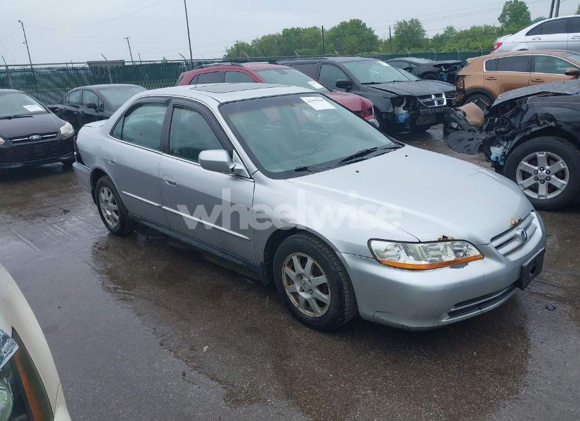2002 Honda Accord 2.3 EX/2.3 SE (VIN 1HGCG66852A160513) main photo