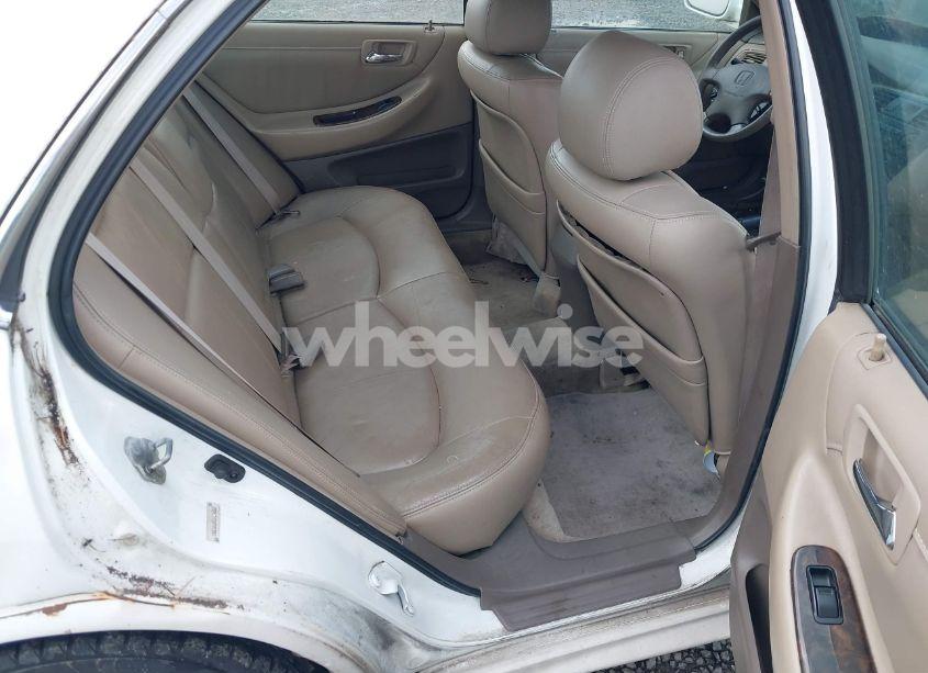 Photo 8 of 2002 Honda Accord 2.3 EX/2.3 SE (VIN 1HGCG66852A174668)