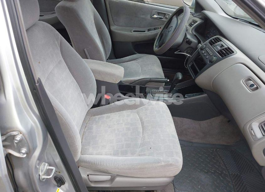 Photo 5 of 2001 Honda Accord 2.3 EX (VIN 1HGCG66861A074027)