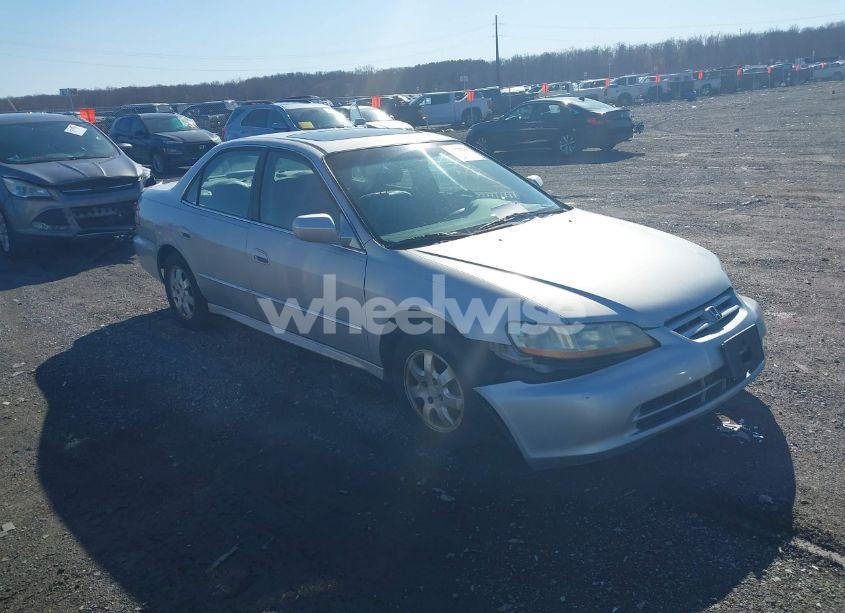 2002 Honda Accord 2.3 EX/2.3 SE (VIN 1HGCG66862A003976) main photo