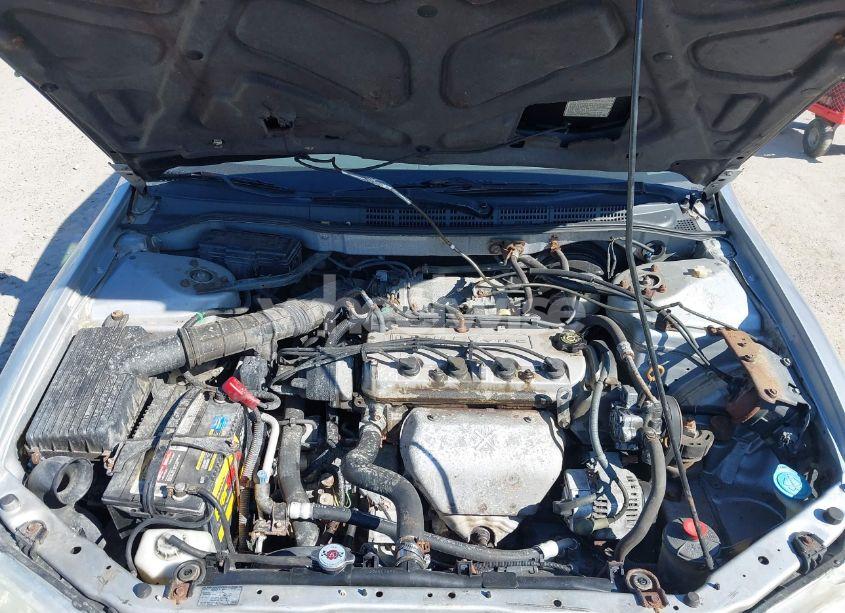 Photo 10 of 2002 Honda Accord 2.3 EX/2.3 SE (VIN 1HGCG66862A056953)