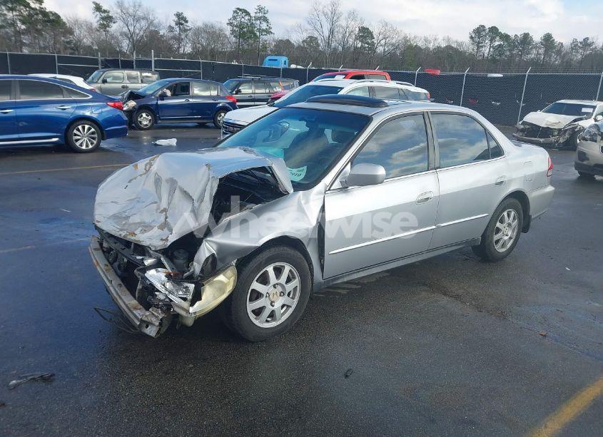 Photo 2 of 2002 Honda Accord 2.3 EX/2.3 SE (VIN 1HGCG66872A072031)