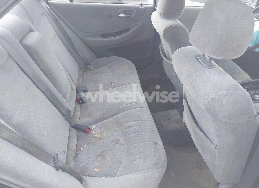 Photo 8 of 2002 Honda Accord 2.3 EX/2.3 SE (VIN 1HGCG66872A072031)