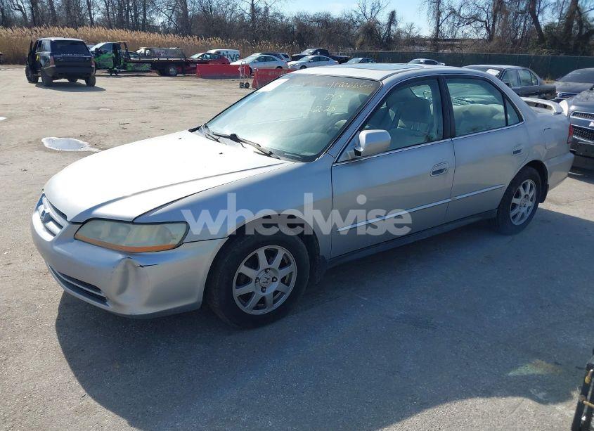 Photo 2 of 2002 Honda Accord 2.3 EX/2.3 SE (VIN 1HGCG66872A129294)
