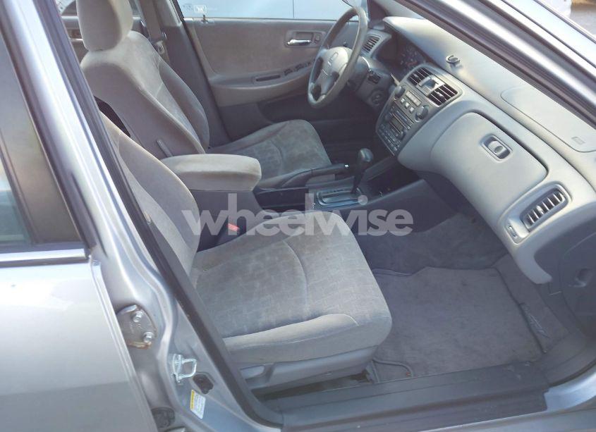 Photo 5 of 2002 Honda Accord 2.3 EX/2.3 SE (VIN 1HGCG66872A146838)