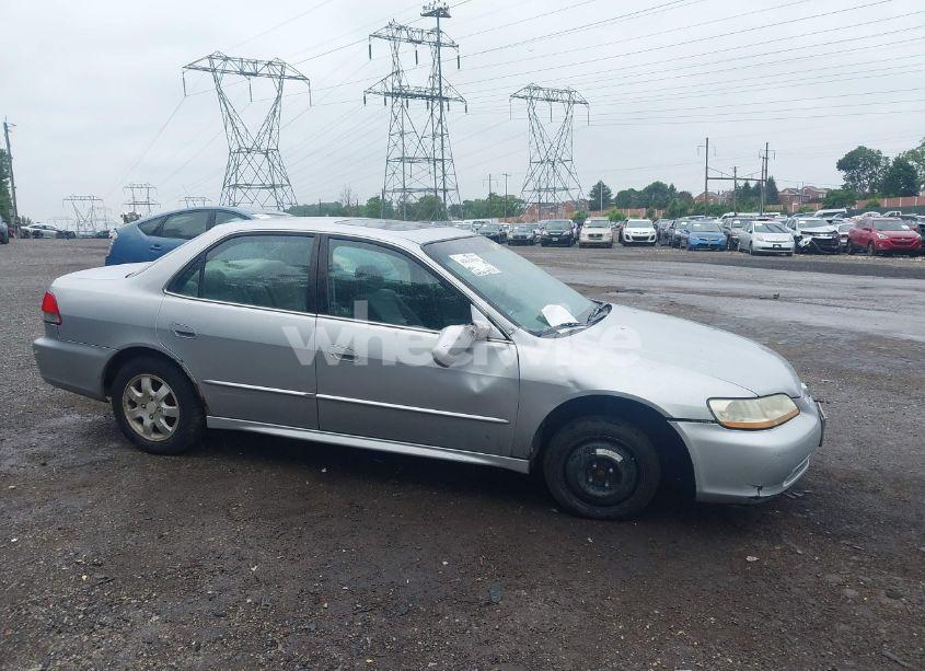 Photo 12 of 2002 Honda Accord 2.3 EX/2.3 SE (VIN 1HGCG66892A094130)