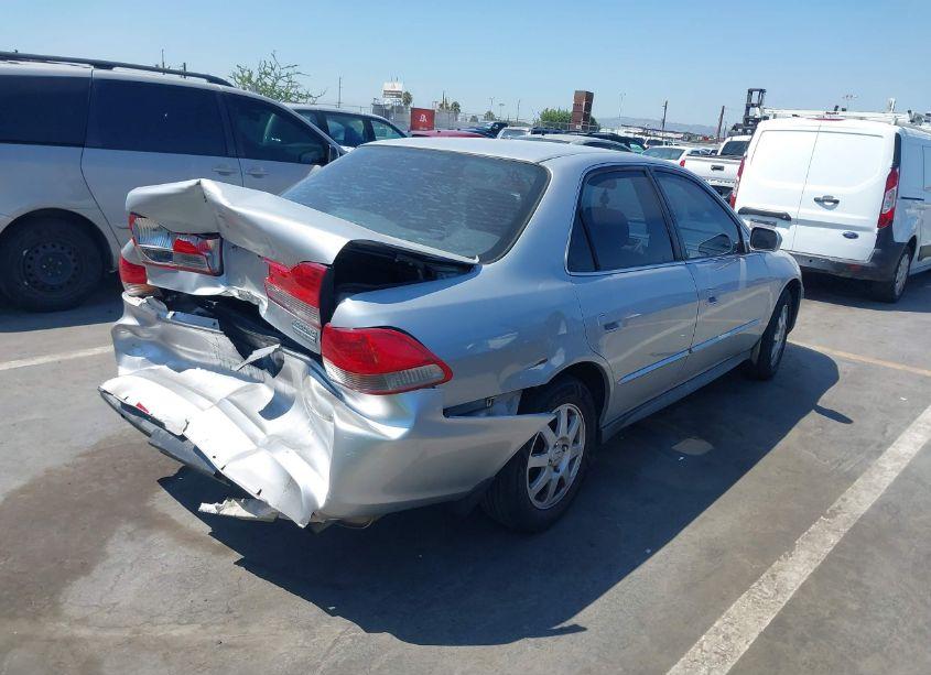 Photo 4 of 2002 Honda Accord 2.3 EX/2.3 SE (VIN 1HGCG66892A132035)