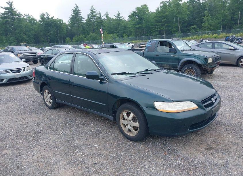 2000 Honda Accord 2.3 SE (VIN 1HGCG6693YA129679) main photo