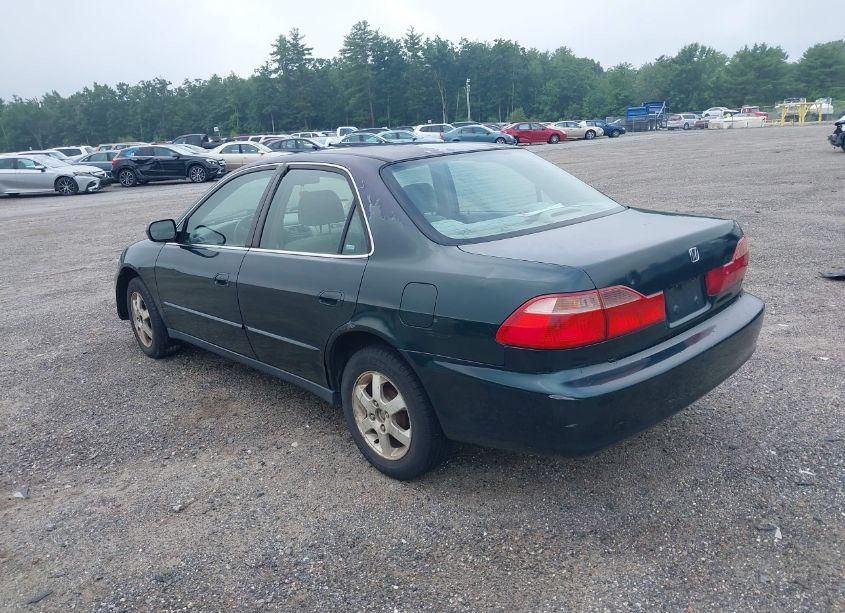 Photo 3 of 2000 Honda Accord 2.3 SE (VIN 1HGCG6693YA129679)