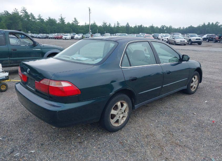 Photo 4 of 2000 Honda Accord 2.3 SE (VIN 1HGCG6693YA129679)