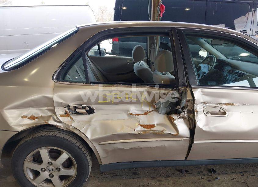 Photo 6 of 2000 Honda Accord 2.3 SE (VIN 1HGCG6698YA093374)