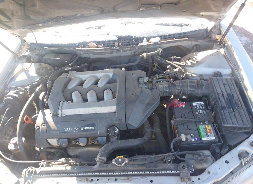 Photo 10 of 2000 Honda Accord (VIN 1HGCH2251YA037689)