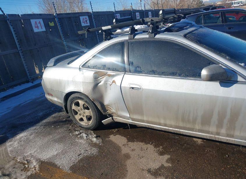 Photo 6 of 2000 Honda Accord (VIN 1HGCH2251YA037689)