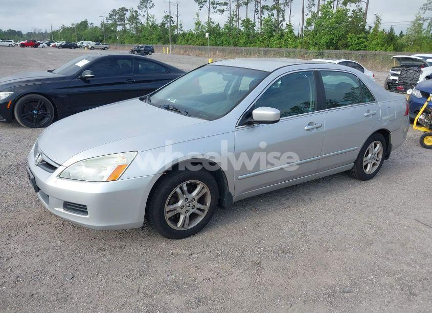 Photo 2 of 2006 Honda Accord 2.4 SE (VIN 1HGCM55316A164850)
