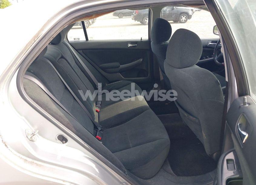 Photo 8 of 2006 Honda Accord 2.4 SE (VIN 1HGCM55316A164850)