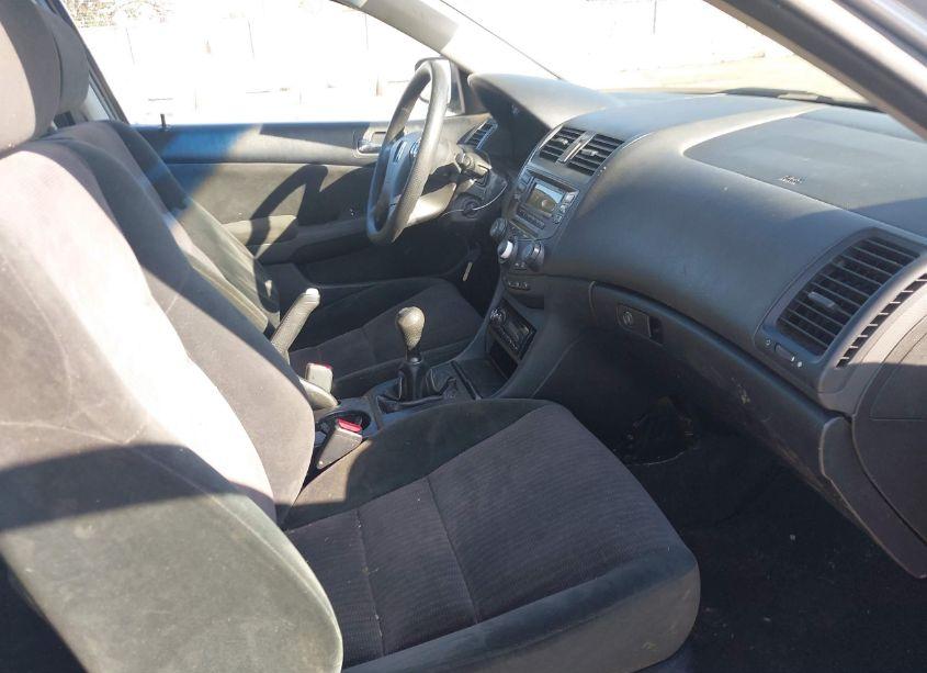 Photo 5 of 2004 Honda Accord 2.4 LX (VIN 1HGCM55324A087533)