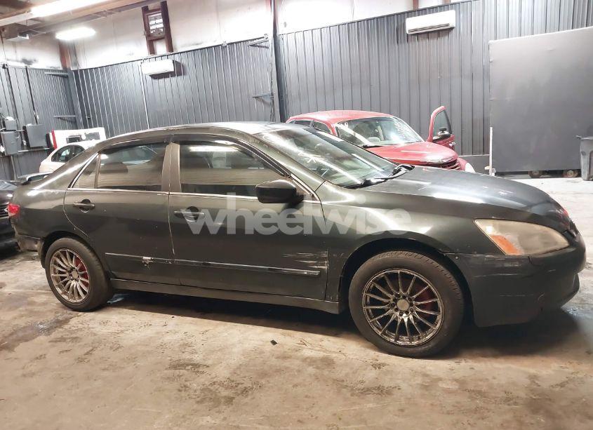 Photo 14 of 2004 Honda Accord 2.4 LX (VIN 1HGCM55324A115556)