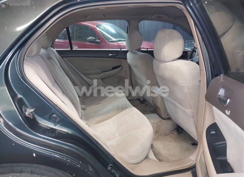 Photo 8 of 2004 Honda Accord 2.4 LX (VIN 1HGCM55324A115556)