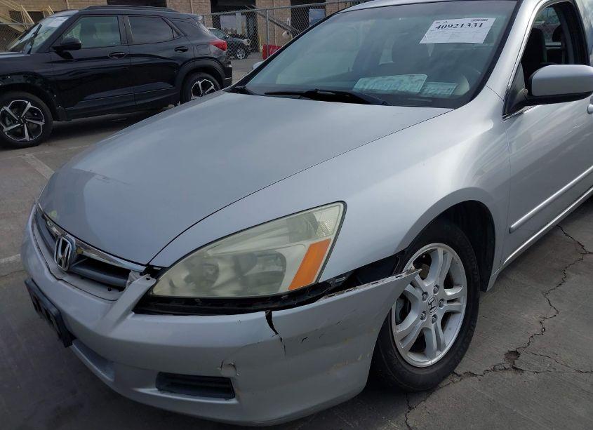 Photo 6 of 2006 Honda Accord 2.4 SE (VIN 1HGCM55326A048797)