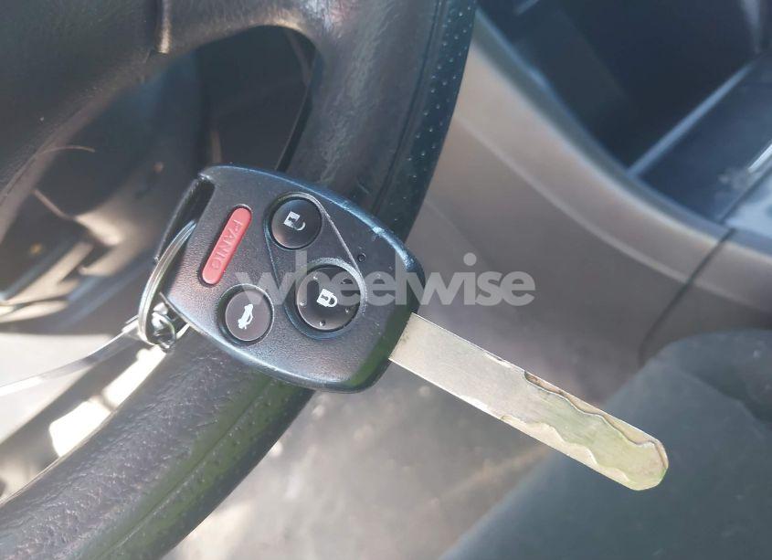 Photo 11 of 2007 Honda Accord 2.4 SE (VIN 1HGCM55337A090056)