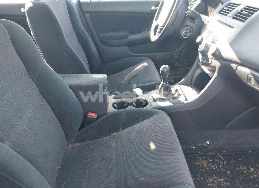 Photo 5 of 2003 Honda Accord 2.4 LX (VIN 1HGCM55353A074208)