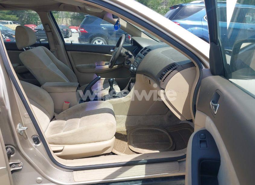 Photo 5 of 2003 Honda Accord 2.4 LX (VIN 1HGCM55363A136733)