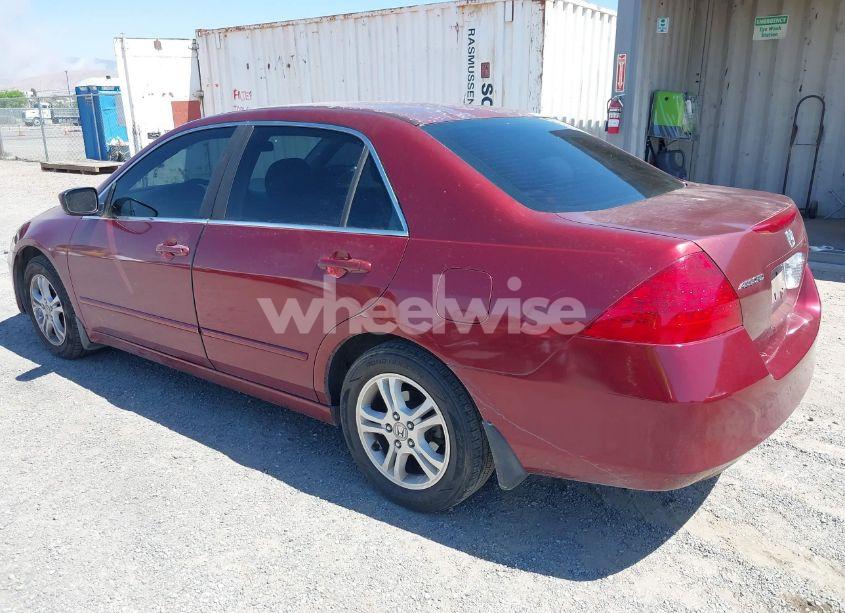 Photo 3 of 2006 Honda Accord 2.4 SE (VIN 1HGCM55376A066728)
