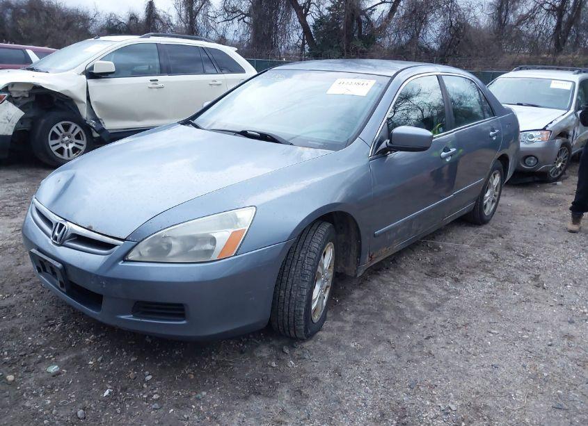Photo 2 of 2007 Honda Accord 2.4 SE (VIN 1HGCM55397A064657)