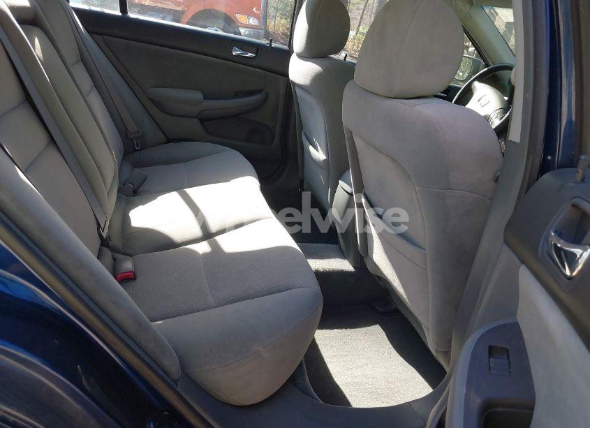 Photo 8 of 2005 Honda Accord 2.4 LX (VIN 1HGCM55425A122680)